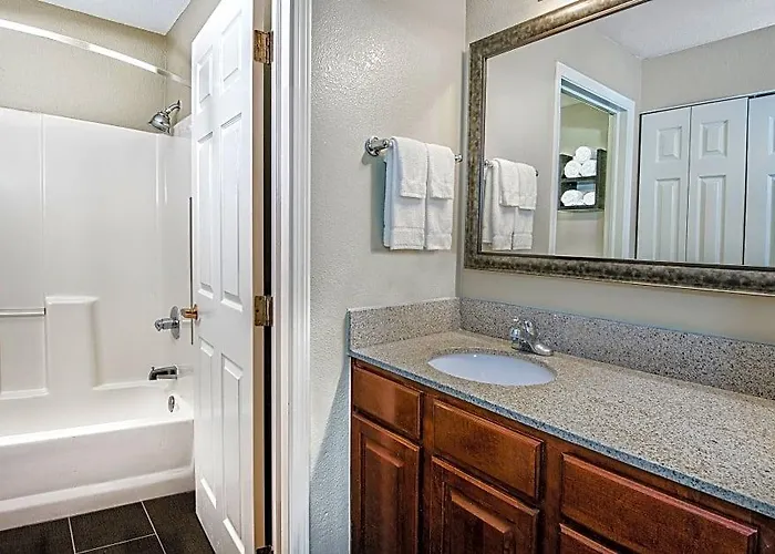 Staybridge Austin By Ihg 3*