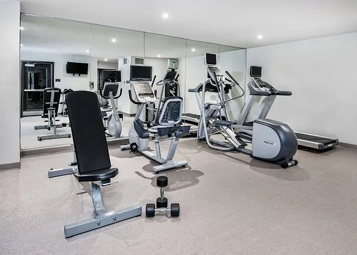Staybridge Austin By Ihg 3*