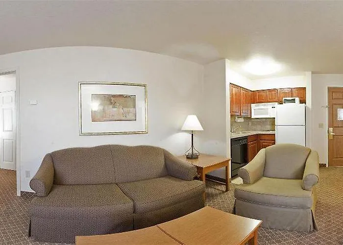 Staybridge Austin By Ihg Hotel 3*